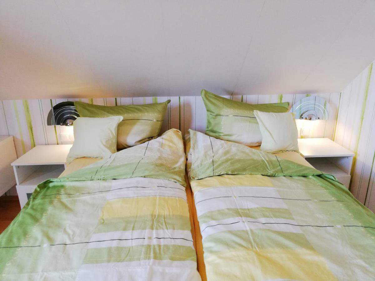 Privatzimmer Mit Aussicht เพียร์นา ภายนอก รูปภาพ